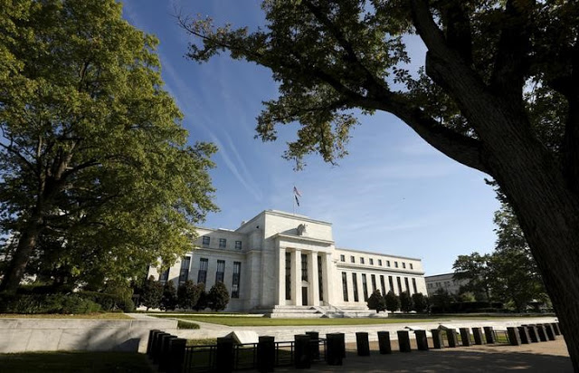 Federal Reserve Now Committed to Raising Interest Rates on Accelerated Schedule to Speed the Arrival of the “Trump Crash” | Stillness in the Storm